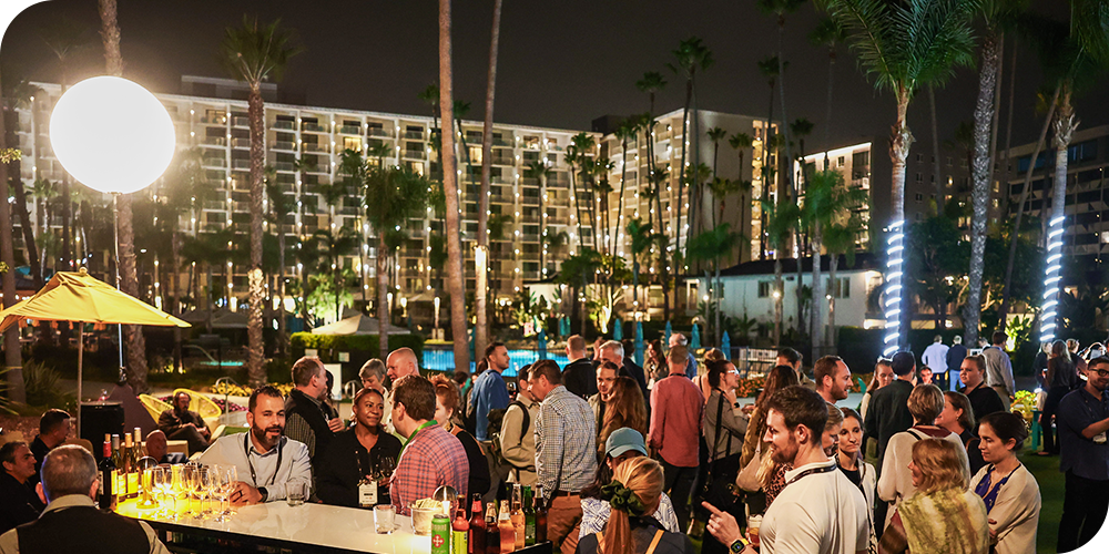 SB'25 - Town & Country Resort