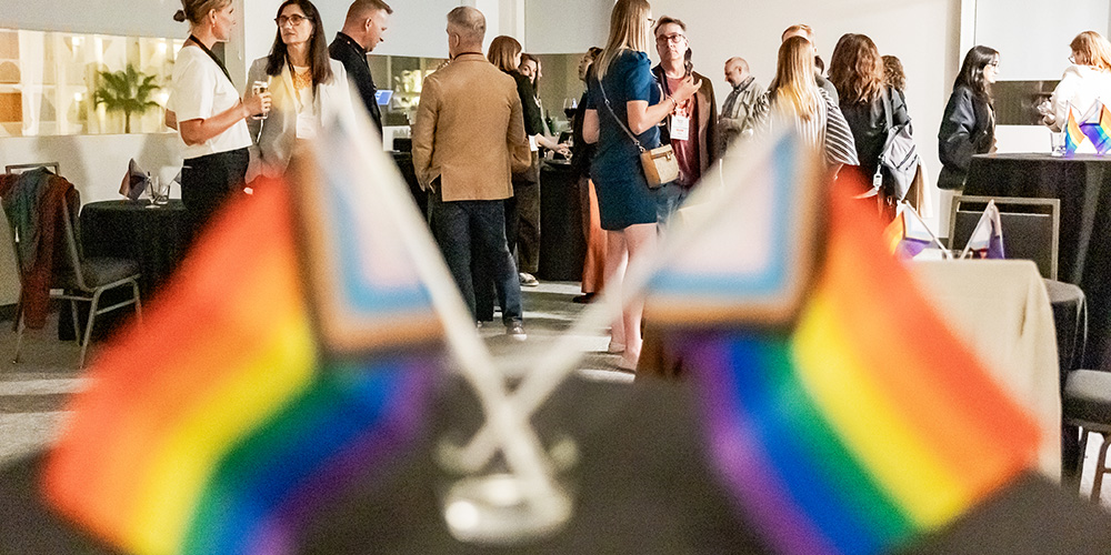 SB'26 - Rainbow Mixer